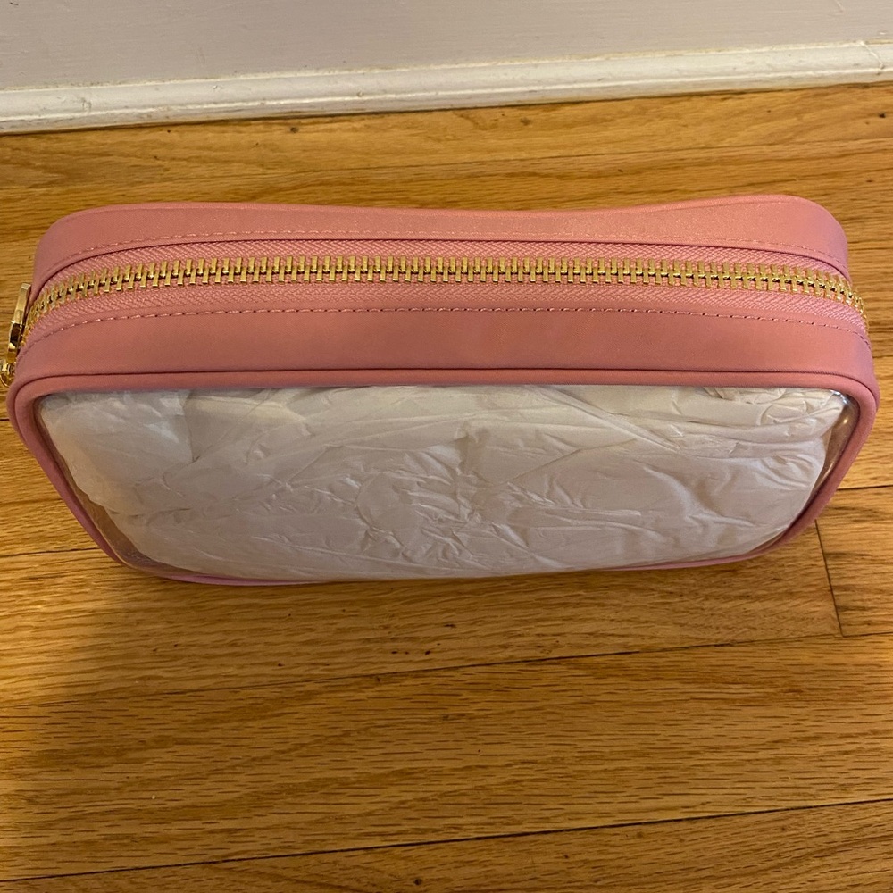 Stoney Clover Lane Mauve Clear front pouch brand new with tags sold out! - Picture 3 of 3